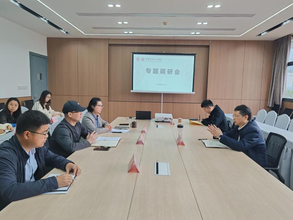 <h3>17</h3><p>2026-04</p>